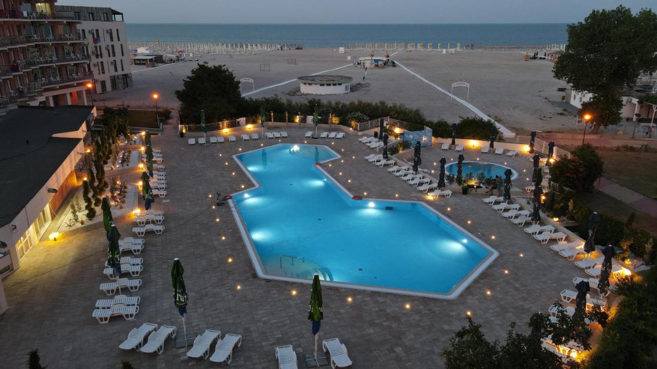 Hotel Amiral Mamaia Kültér fotó