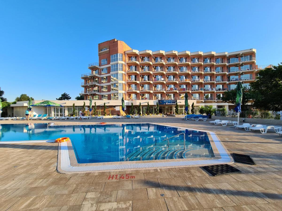 Hotel Amiral Mamaia Kültér fotó