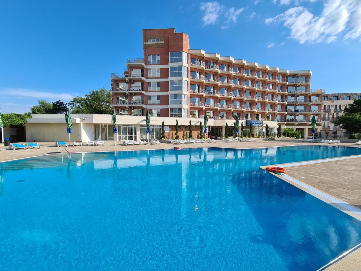 Hotel Amiral Mamaia Kültér fotó